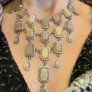 New York and Co Neutral Tone Necklace